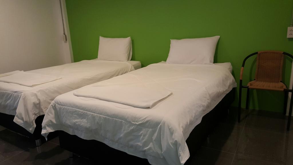 Varinda Hostel Bangkok Ngoại thất bức ảnh