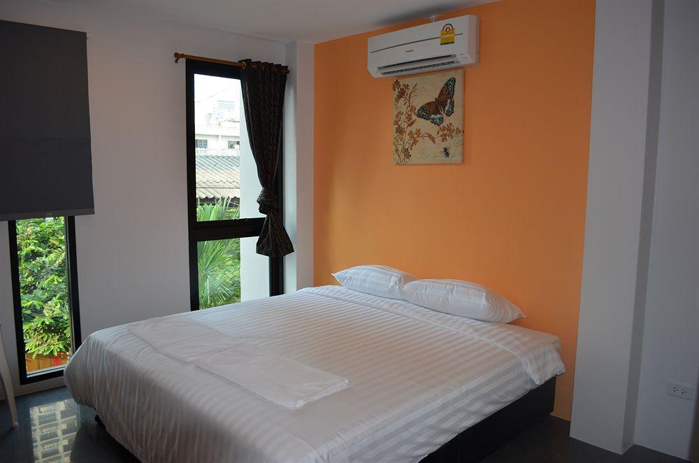Varinda Hostel Bangkok Ngoại thất bức ảnh