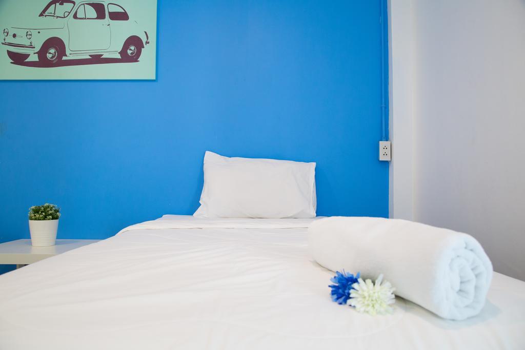 Varinda Hostel Bangkok Ngoại thất bức ảnh